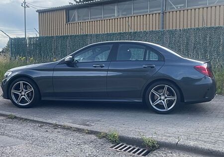 Mercedes-Benz C 180 AMG Line