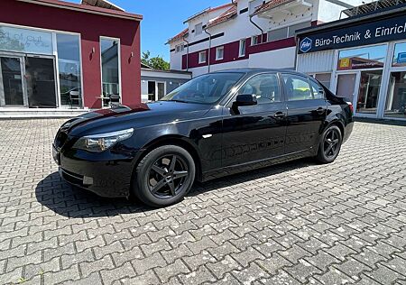 BMW 520i -