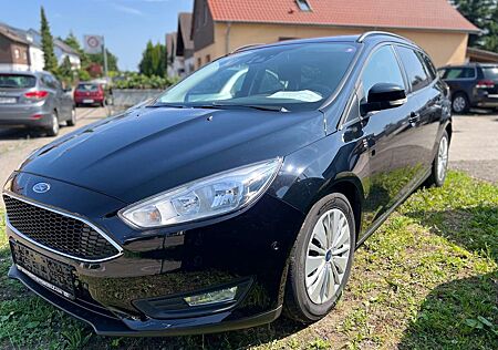 Ford Focus 1,5 TDCi Business/1.Hand/TÜVNeu/S-Heft/8xbereift