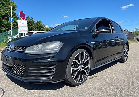 VW Golf Volkswagen VII Lim. GTD BMT