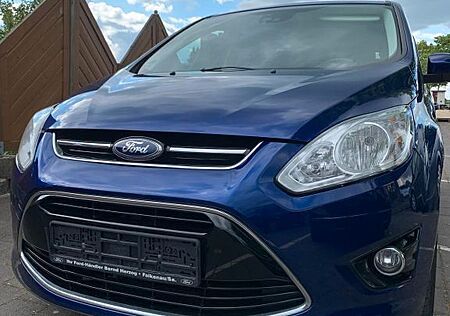 Ford C-Max Titanium
