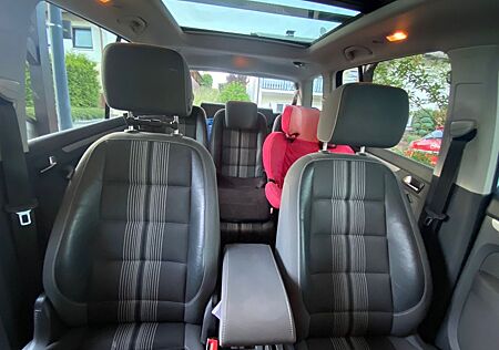 VW Touran Volkswagen 2.0 TDI MATCH BlueMotion Technology M...