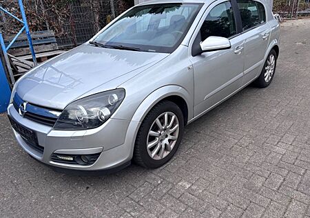Opel Astra 1.6 -
