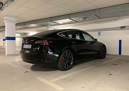 Tesla Model 3 gebraucht kaufen Tesla Model 3 Allradantrieb mit Dualmotor Performa...