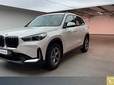 BMW X1 xDrive23d A AHK,DAB,Keyless,Sportsitze