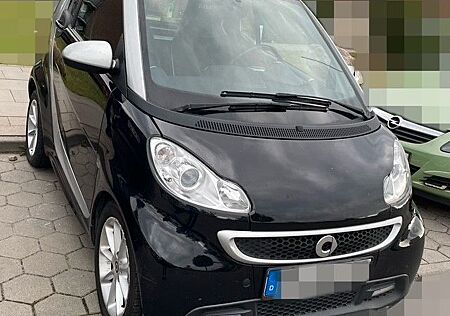 Smart ForTwo coupé 1.0 52kW Panoramadach + Kunstleder