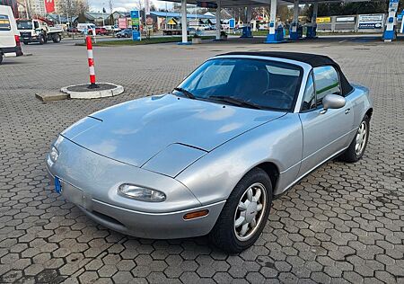 Mazda MX-5 Miata NA (US Version)