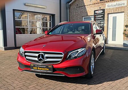 Mercedes-Benz E 220 d T-Modell*SHZ*LED*ACC*TEMPO*LEDER*NAVI*AL