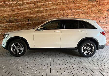 Mercedes-Benz GLC 300 4MATIC Autom.