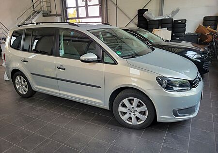 VW Touran Volkswagen Trendline