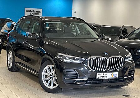 BMW X5 xDrive 30d SAG/HUD/AHK/Panor/Komf/Park&DrivAs