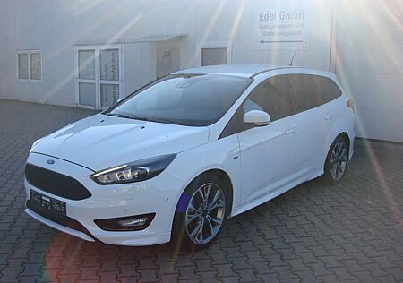 Ford Focus 1.5 EcoBoost Turnier ST-Line*Bi-Xenon*Navi