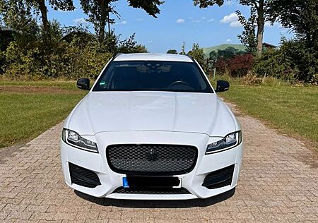 Jaguar XF 20d AWD 180PS R-Sport Sportbrake Auto. R-...