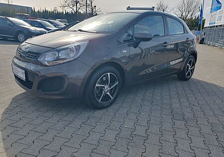 Kia Rio 1.2 GARANTIE KLIMAANLAGE TÜV NEU ALUFELGEN