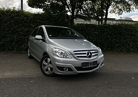 Mercedes-Benz B 160 Mercedes Benz BlueEFFICIENCY