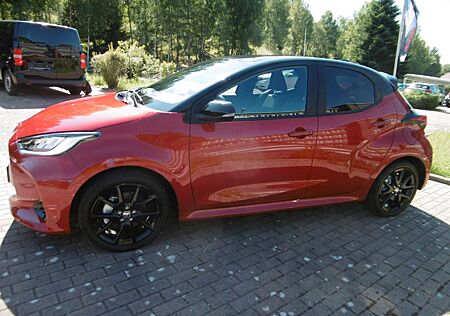 Toyota Yaris Hybrid Style