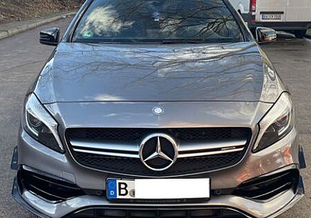 Mercedes-Benz A 45 AMG A -Klasse 4Matic