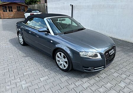 Audi A4 Cabriolet 2.0 TDI S Line