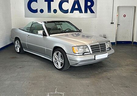 Mercedes-Benz E 320 AMG Line - W124