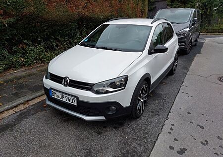 VW Polo Volkswagen 1.2 TSI 66kW Urban White Urban White