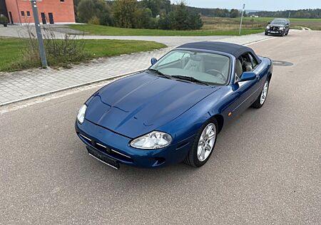 Jaguar XK8 Caprio