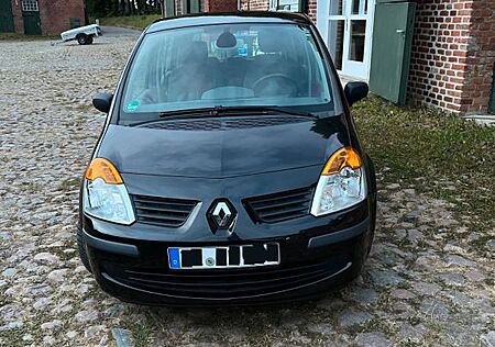Renault Modus 1.6 16V neue Reifen, Anhängerkupplung