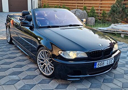 BMW 330Ci -