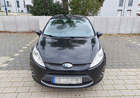 Ford Fiesta 1,4 Titanium, HU07/26, 8Räder, unfallfrei