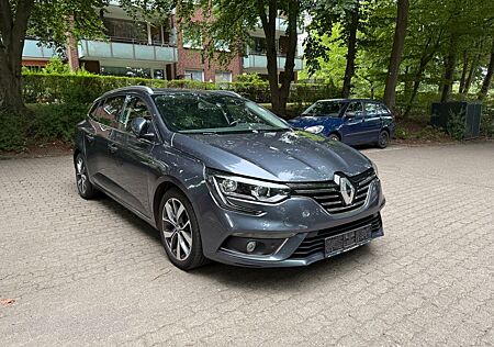 Renault Megane BoseEdition-LED-ACC-Massage-Kamera-Keyles