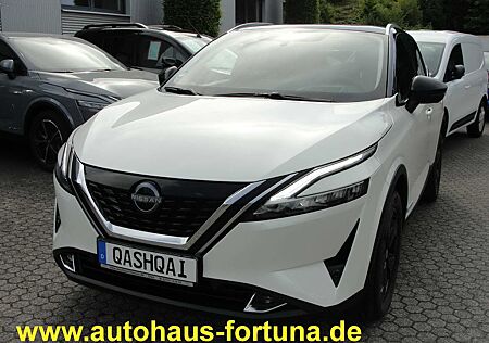 Nissan Qashqai Black Edition 1.5 e-Power Glasdach HUD