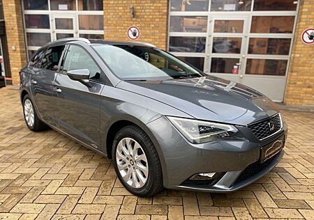 Seat Leon ST 1.4 TSI Style LED SHZ PDC GRA NAV 1.HD