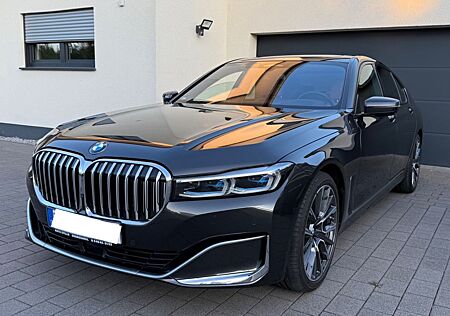 BMW 730d /H&K/MwSt/Laser/StHz/360°/InnovationsP