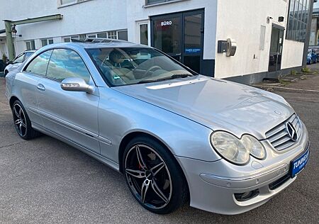 Mercedes-Benz CLK 320 Coupe-VOLL-SD-NAVI-LEDER-GUTER ZUSTAND