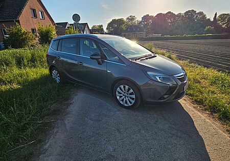 Opel Zafira Tourer ecoFLEX 7 Sitzer TÜV NEU