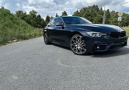 BMW 330i Sport Line