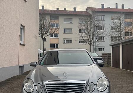 Mercedes-Benz E 350 mit AMG Paket