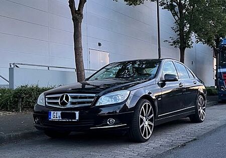 Mercedes-Benz C 180 KOMPRESSOR BlueEFFICIENCY -