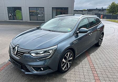 Renault Megane ENERGY dCi 110 EDC Bose Edition