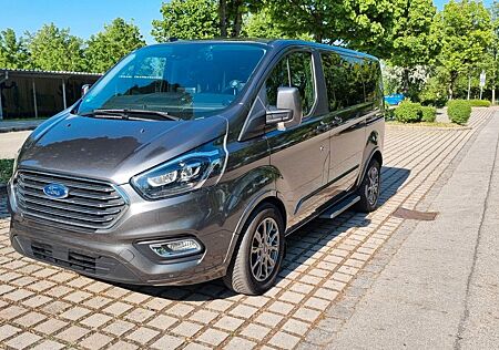 Ford Tourneo Custom Bus Titanium X, 320 L1, 185 PS