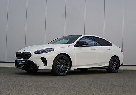 BMW M235i M235 xDrive Gran Coupe Innovationspaket