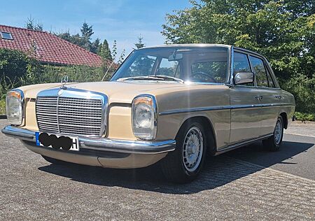 Mercedes-Benz 230 W114 .6 /8