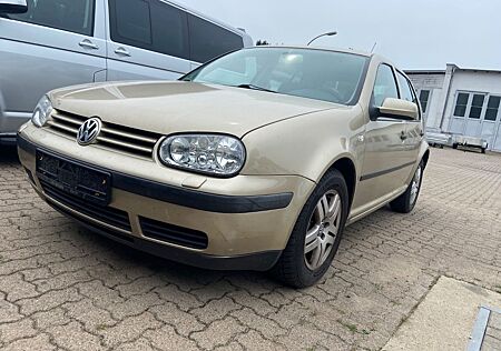 VW Golf Volkswagen 1.6 TÜV 02/2027