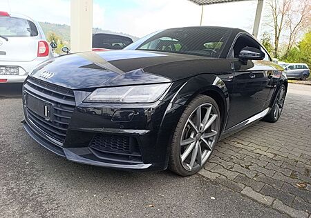 Audi TT Coupe 1.8 TFSI S line Selection Plus