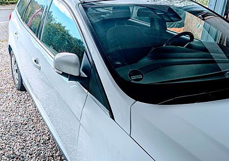 Ford Focus 2,0TDCi 120kW DPF Titanium Turnier Tit...