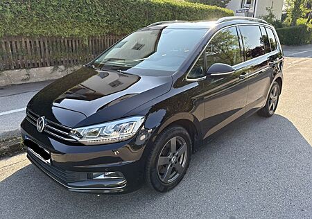 VW Touran Volkswagen 2.0 TDI SCR DSG Highline Highline 7-Sitze