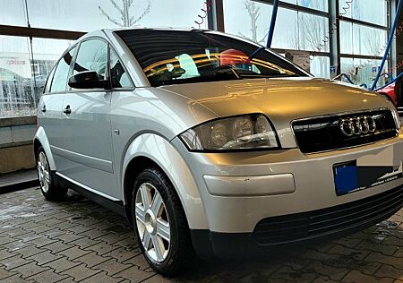 Audi A2 1.4 -