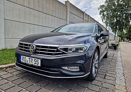 VW Passat Variant Volkswagen 2.0 TDI SCR DSG Elegance Vari...