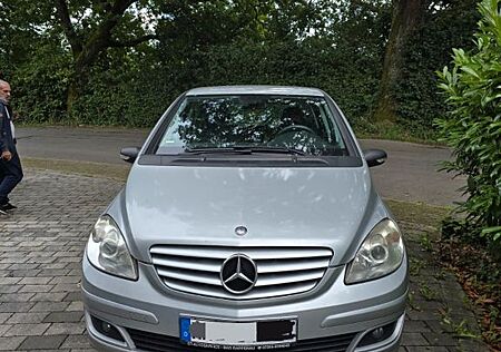Mercedes-Benz B 180 CDI -