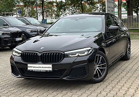 BMW 530e SAG M-Sportpaket Navi Glasdach Kamera LED