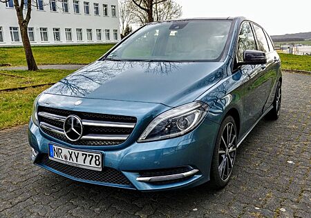 Mercedes-Benz B 200 BlueEFFICIENCY - (Tausch auch möglich)